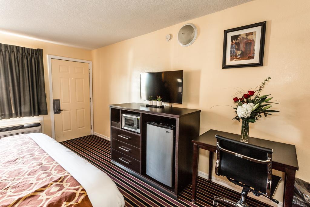 Budget Inn Of America Medford Luaran gambar