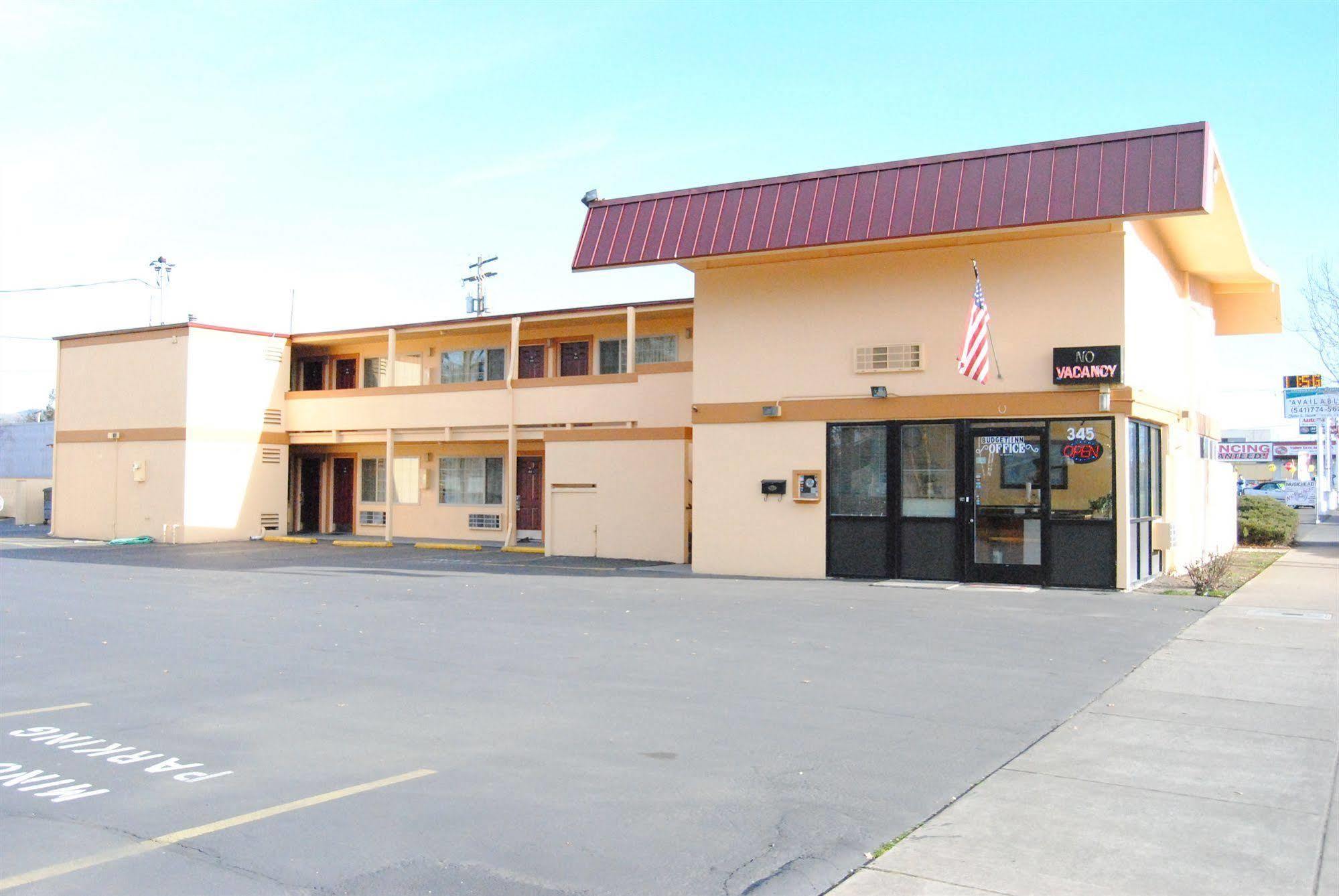 Budget Inn Of America Medford Luaran gambar
